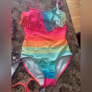 3 super cute 1 piece girl’s bathing suits